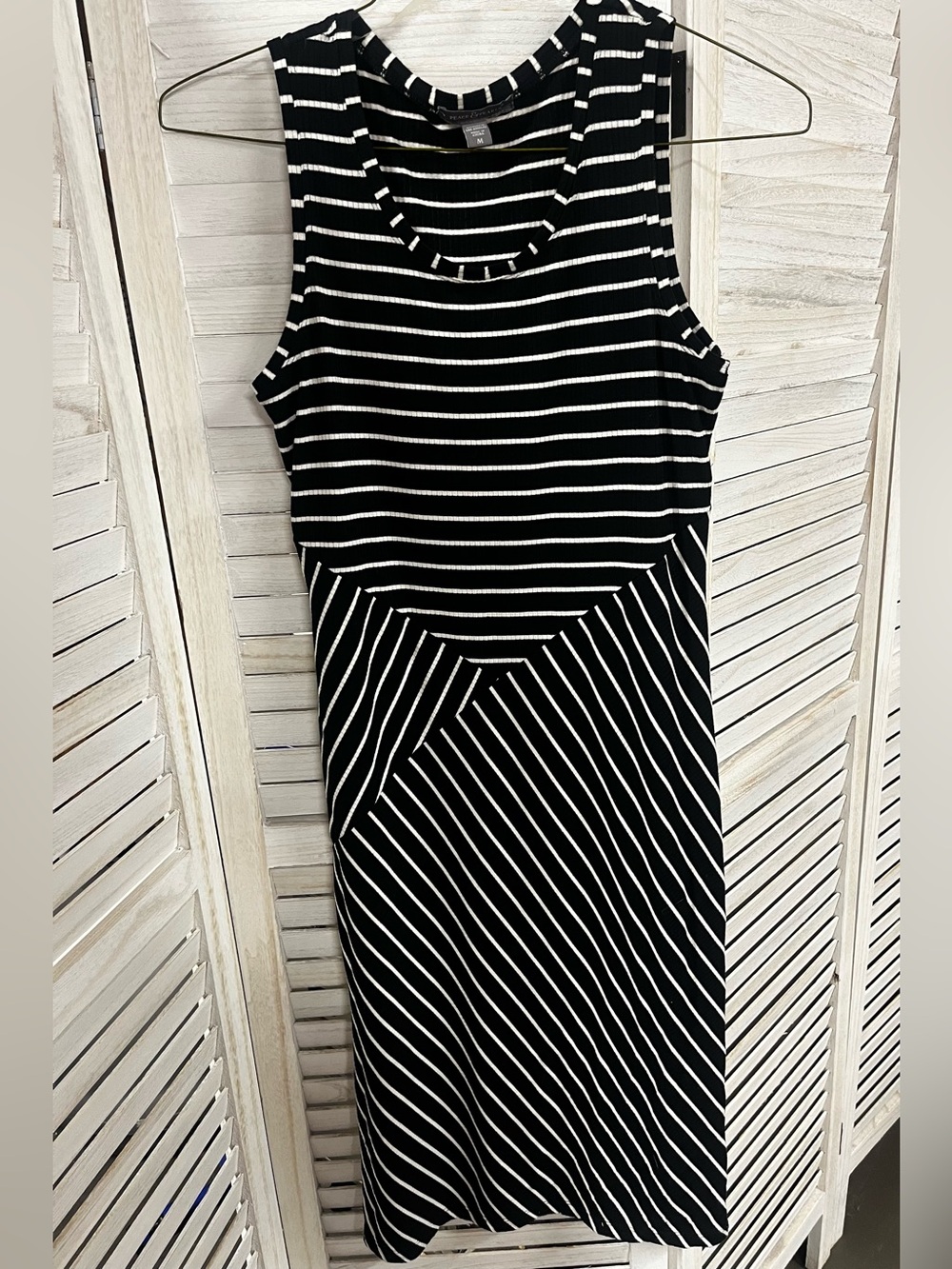 Peace & Pearls Black White Striped Sleeveless Midi Dress Size Medium